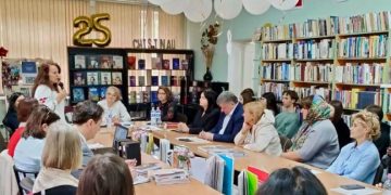 Din Baia Mare până la Chișinău. O bibliotecă înființată cu cărți din Maramureș împlinește 25 de ani