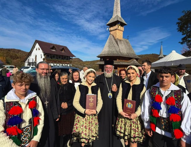 Suzana și Daciana Vlad, prezente la hramul Mănăstirii Strâmtura