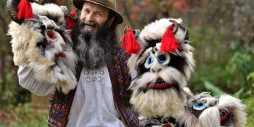 17 octombrie, Ziua Patrimoniului Cultural Imaterial. Oamenii care păstrează vii tradițiile Maramureșului