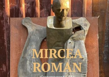 Din Târgu Lăpuș, pe marile scene ale artei internaționale. Sculptorul Mircea Roman, în centrul unei expoziții la Baia Mare