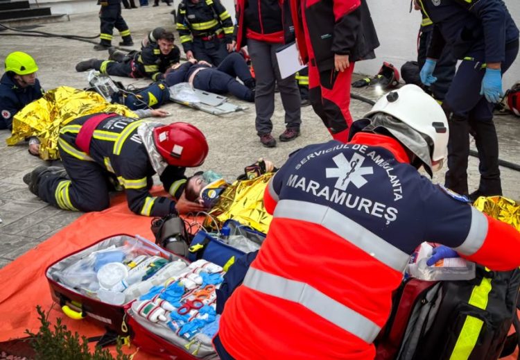 14 echipe de voluntari, puse la încercare în Maramureș. Intervenții simulate în situații de urgență