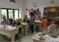 Culorile toamnei, transformate în artă de senioarele de la Centrul „Rivulus Pueris”