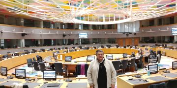 Sabin Bumb, maramureșeanul pregătit să cucerească Europa! Sculptorul ajunge la Bruxelles, în Săptămâna Brâncuși