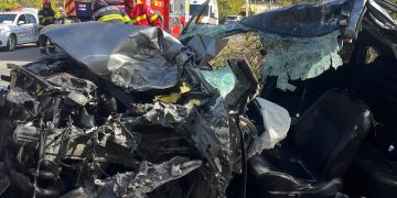 Mobilizare amplă de forțe de intervenție la un impact între două vehicule între Cernești și Tg. Lăpuș – Trei persoane, la spital