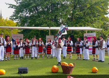 Trofeul Festivalului Național de Folclor „Victoria Darvai – CENTENAR” ajunge la Vișeu de Sus