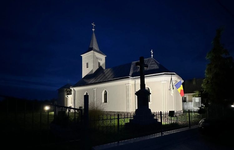 Hramul Bisericii Ortodoxe din Merișor, sărbătorit duminică, în cinstea Sfântului Dimitrie, Izvorâtorul de Mir