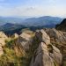 Drumeție pe Igniș de Ziua Internațională a Geodiversității – Muzeul de Mineralogie invită iubitorii de natură la o nouă aventură
