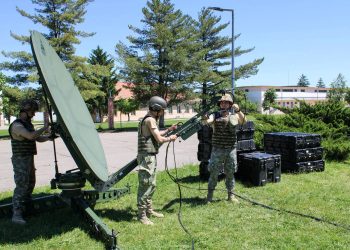 Armata Română recrutează subofițeri în activitate – Înscrieri la două școli militare