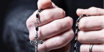 „Rozariul pentru familii”, la Mănăstirea „Sfânta Maria” din Baia Mare