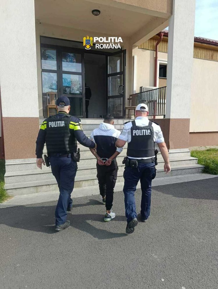Bătută cu bestialitate pe o stradă din Baia Sprie, în văzul tuturor. Agresorul, reţinut de poliţişti