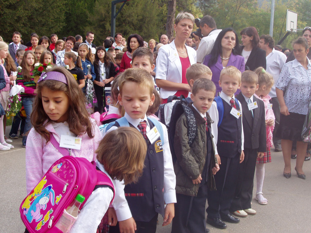 Foto: prima zi de scoala (c) eMaramures.ro
