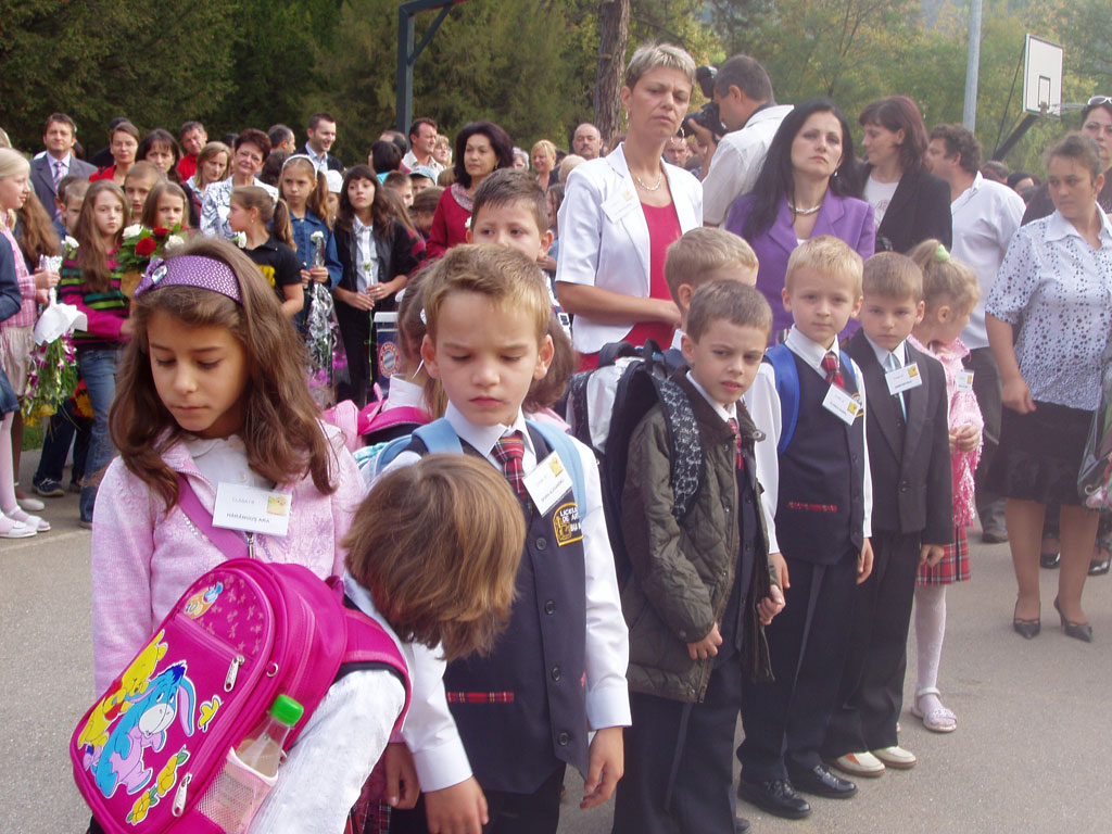 Foto: Elevi clasa I (c) eMaramures.ro