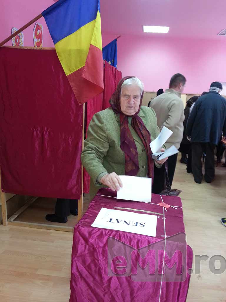 Lapuseni la vot