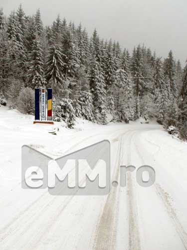 Foto: drum Cavnic - iarna (c) eMaramures.ro